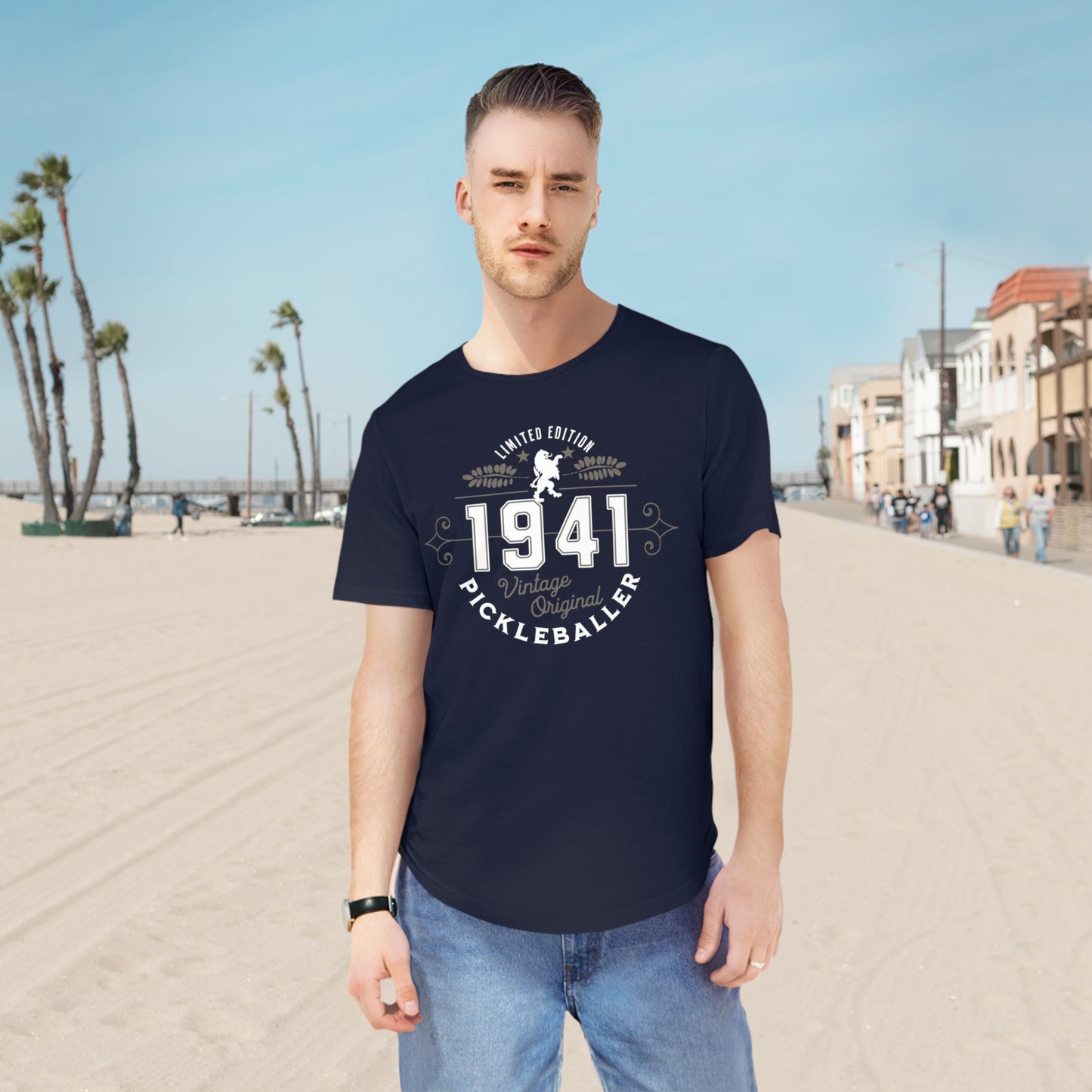 VINTAGE PICKLEBALLER 1941 (FRONT & BACK) - Men's Curved-Hem Jersey T-Shirt