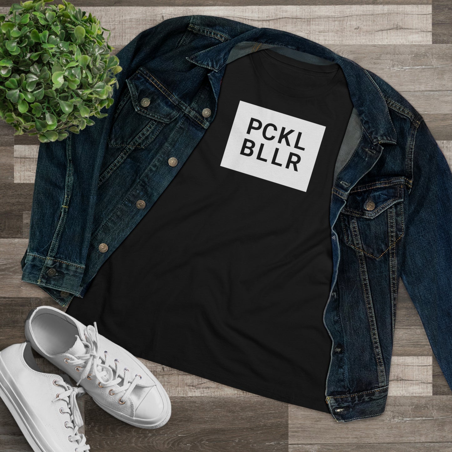 PICKLEBALLER, Relaxed Fit Women's T-shirt