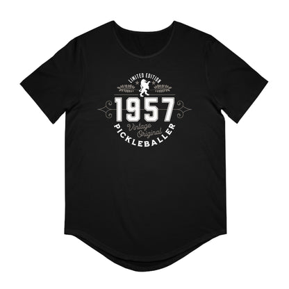 VINTAGE PICKLEBALLER 1957 (FRONT & BACK) - Men's Curved-Hem Jersey T-Shirt