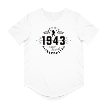 VINTAGE PICKLEBALLER 1943 (FRONT & BACK) - Men's Curved-Hem Jersey T-Shirt